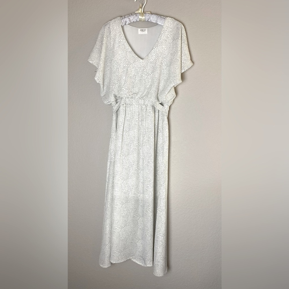WOMEN’S Sienna Sky white w/ black polka dots MIDI dress size Large